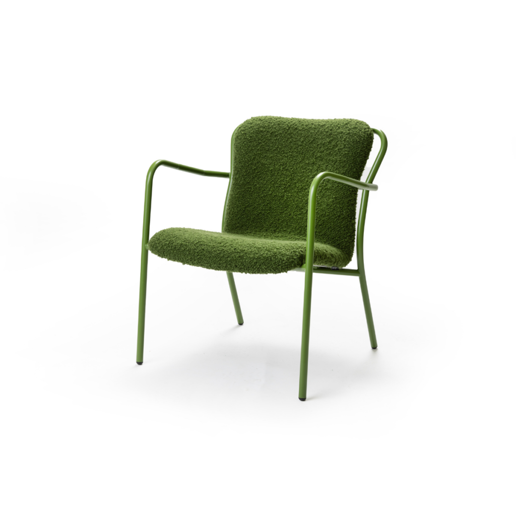 Hug Lounge Chair (Upholstered)