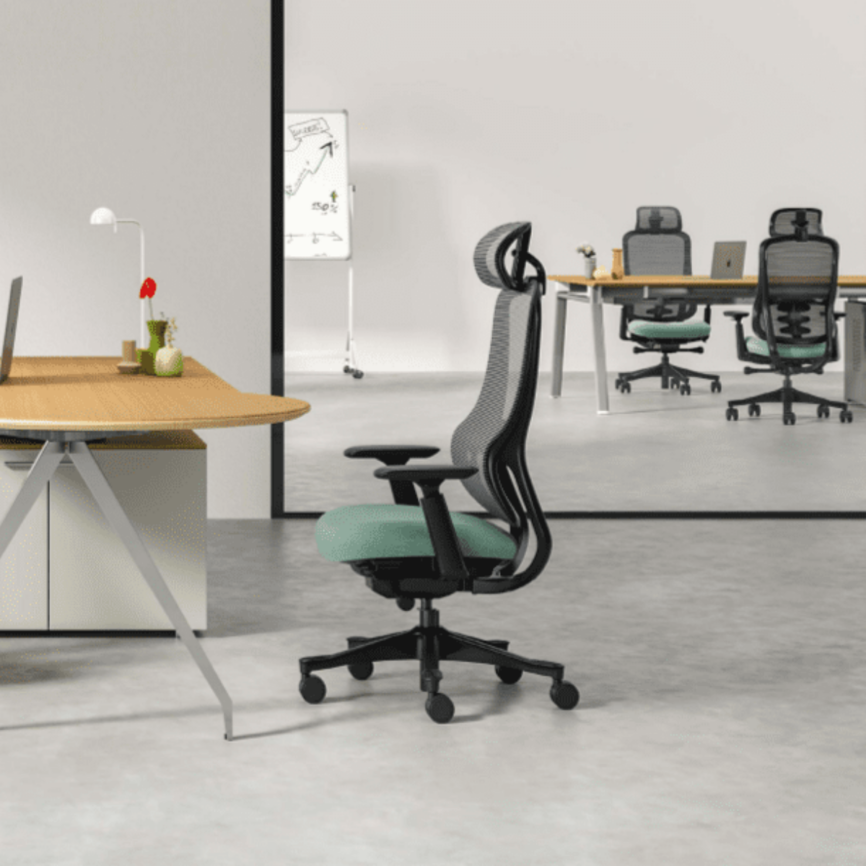 Everything Chair (No Headrest)