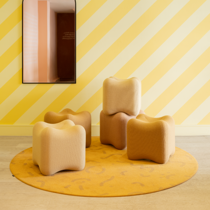 Jelly Stool